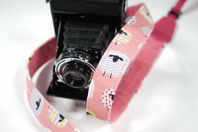 粉粉羊舒压相机背带2.5 - 相机 - 棉．麻 粉红色