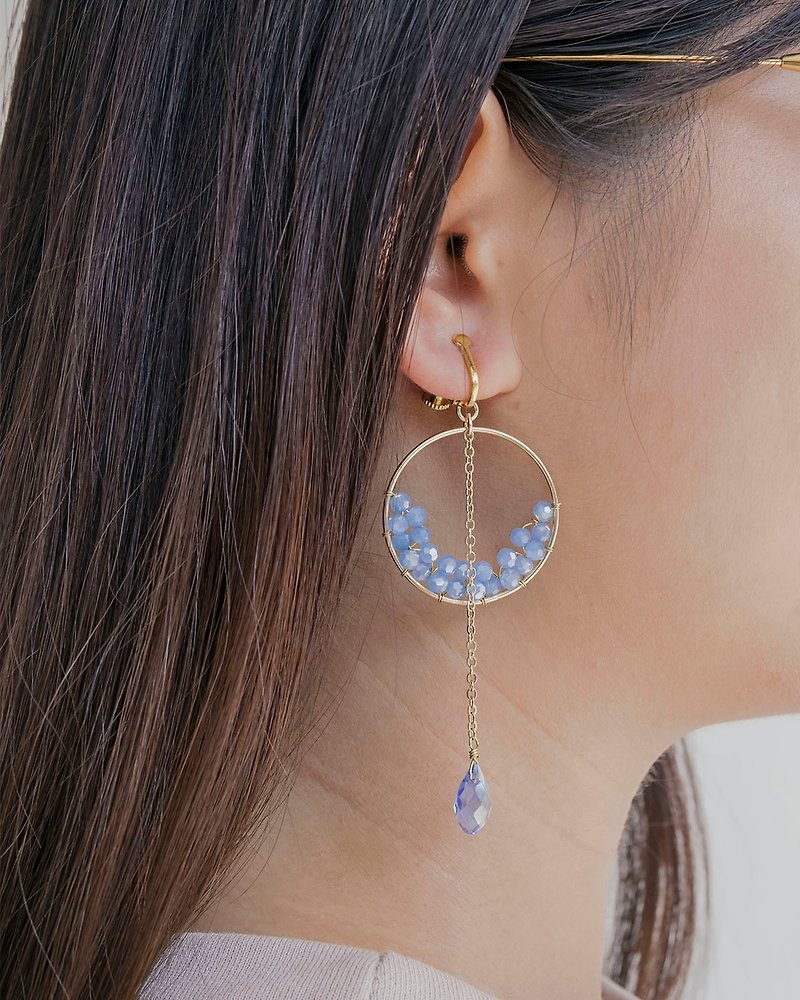 Half Moon earrings (clip-on / piercing) - 耳环/耳夹 - 其他材质 蓝色