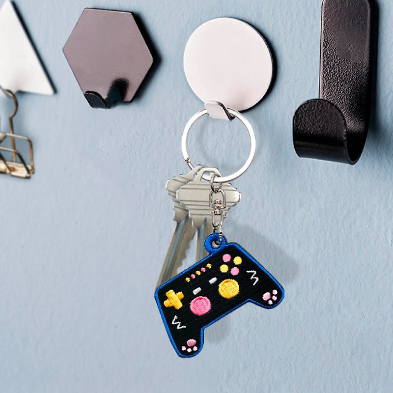JzFun / 熊宝刺绣钥匙圈-经典蓝 - 钥匙链/钥匙包 - 绣线 多色