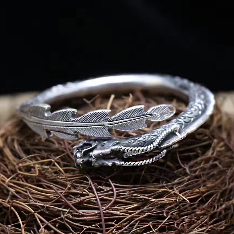 真龙 泰银C型手镯 Dragon Silver bracelet - 手链/手环 - 其他金属 银色