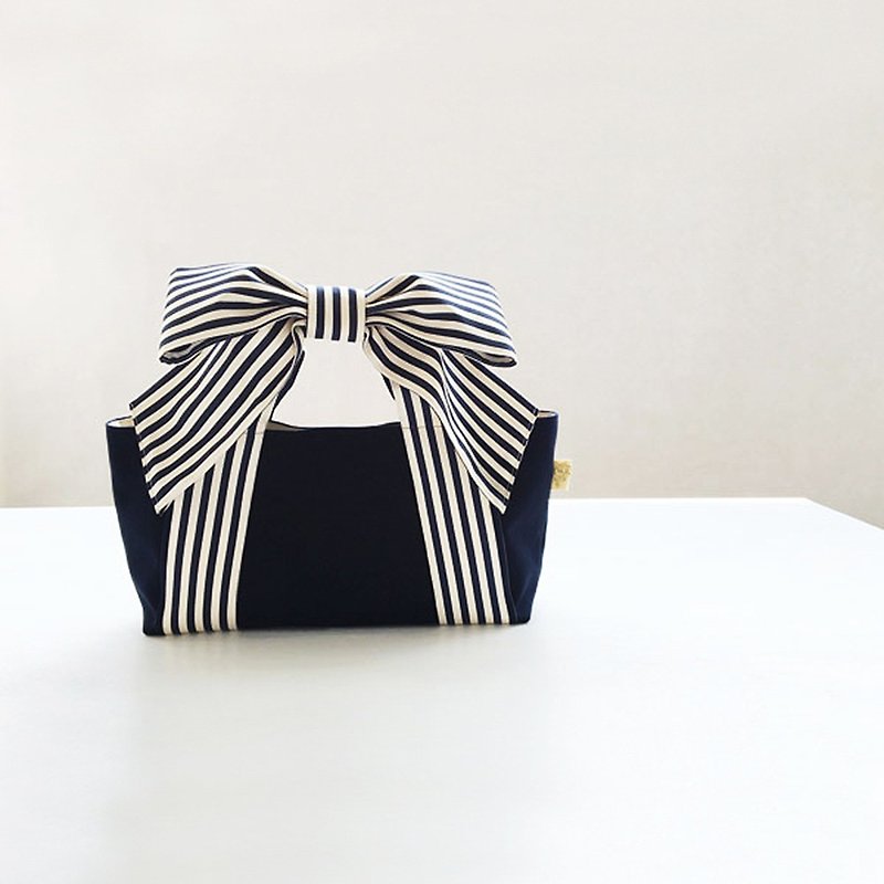 リボントートバッグ 紺色 ストライプ Ribbon Tote Bag, Dark Blue Stripe - 手提包/手提袋 - 棉．麻 蓝色