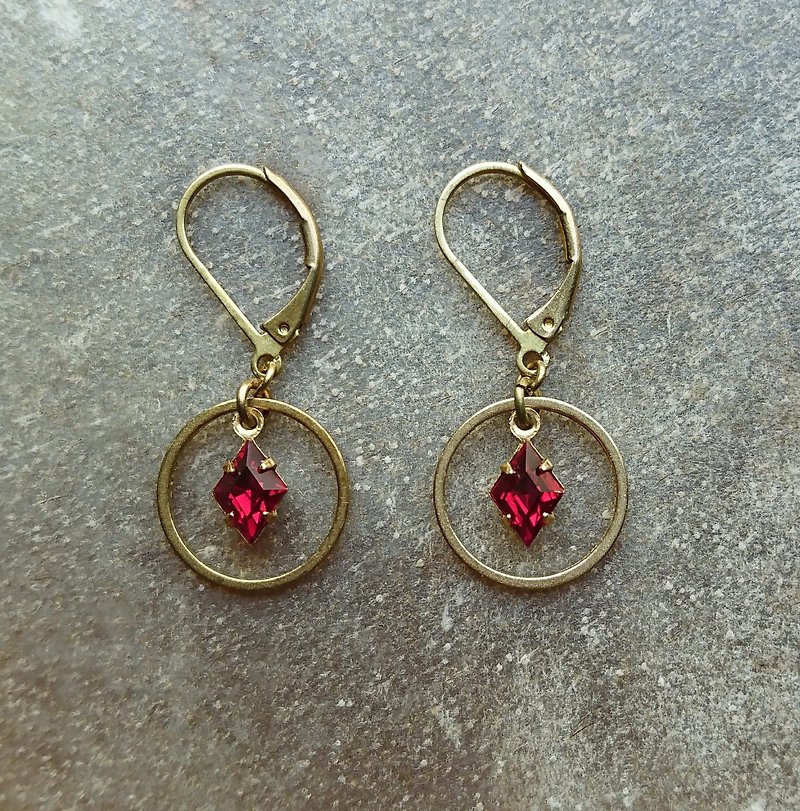 红色古董玻璃圆型耳环 - 耳环/耳夹 - 其他金属 红色