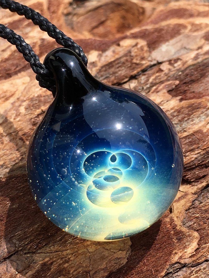 boroccus 宇宙银河星云极光花样抗热玻璃吊坠 - 项链 - 玻璃 蓝色