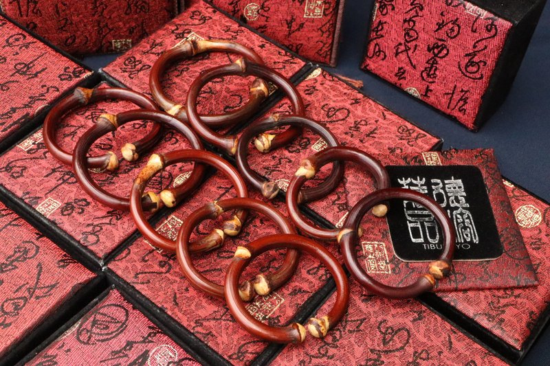 有节鸡血藤 特等粗度 藤镯 手镯 西藏传统饰品 工艺品 西藏鸡血藤 - 手链/手环 - 植物．花 