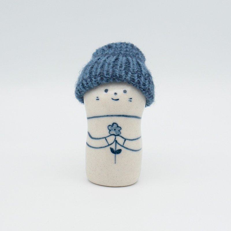 手作り陶人形　ニット帽をかぶったねこさん - 摆饰 - 陶 白色
