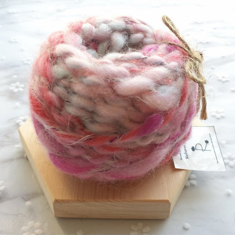 桑莓粉手捻线/手纺线/手作线材/毛线/DIY材料/材料包 - 编织/刺绣/羊毛毡/裁缝 - 羊毛 粉红色