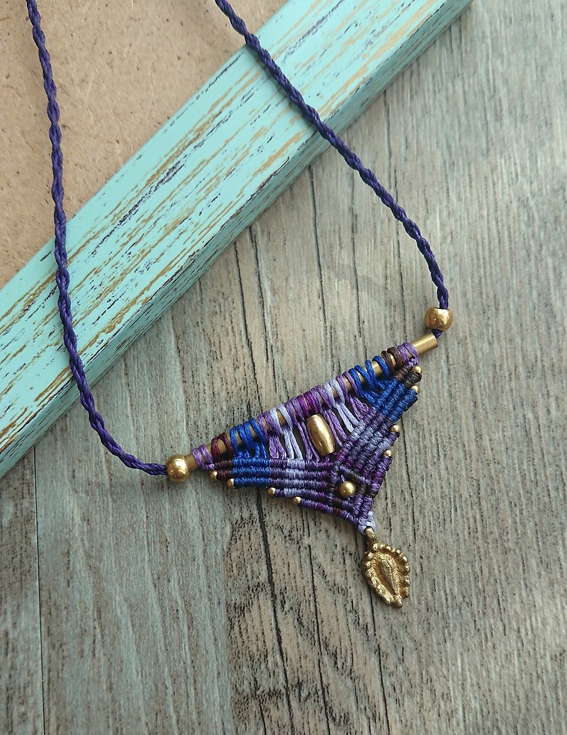 P59 波希米亚风民族风南美蜡线编织黄铜项链长项链 (可调长度) - 项链 - 其他材质 紫色