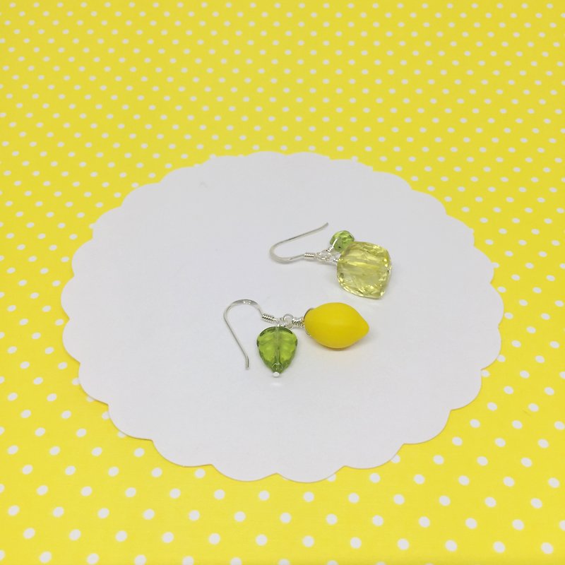 柠檬的变身 不对称耳环 - 耳环/耳夹 - 其他材质 黄色