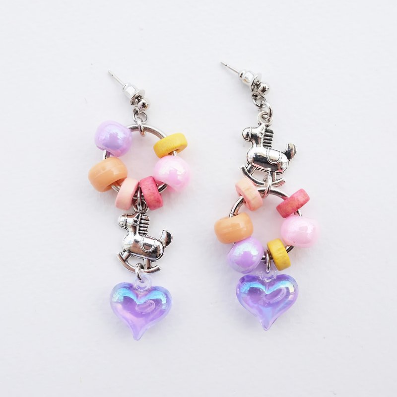 Rocking horse earrings with wooden beads and purple heart charm - 耳环/耳夹 - 其他材质 多色