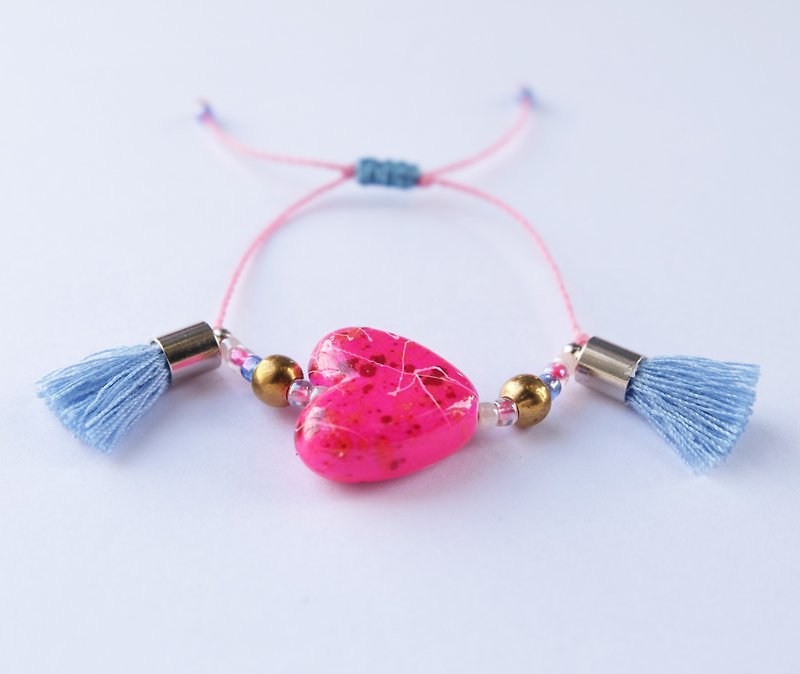 Hot pink hand-painted heart blue tassel string bracelet - 手链/手环 - 其他材质 粉红色