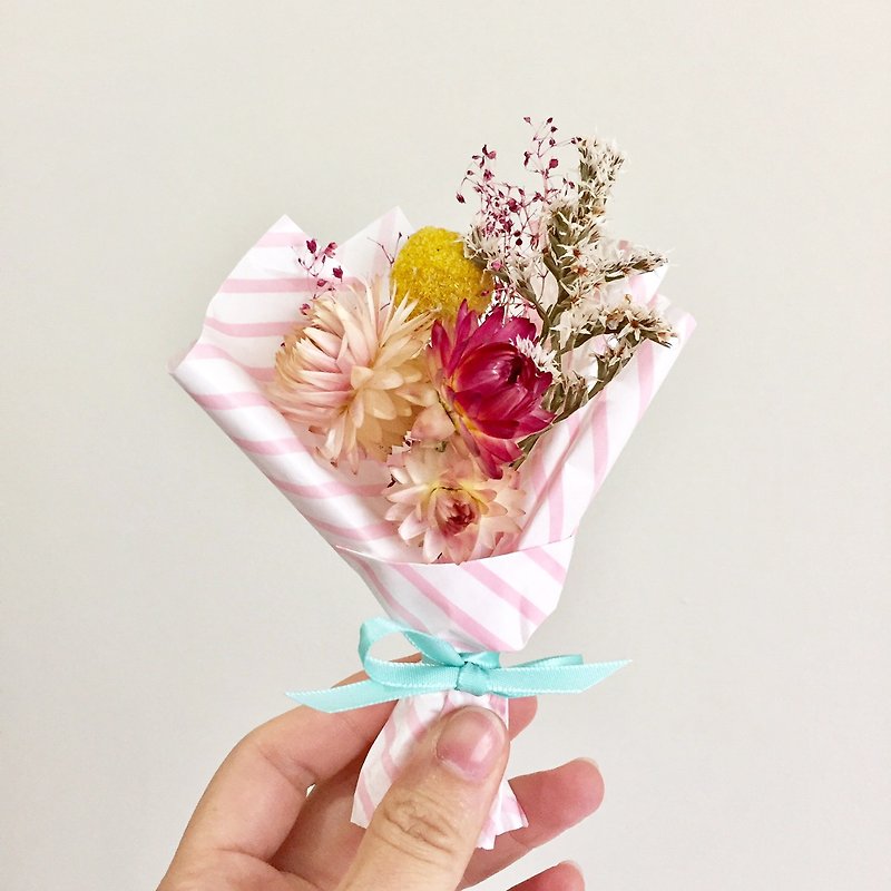 婚礼布置 干燥小花束 干燥花束 粉红条纹 - 摆饰 - 植物．花 粉红色