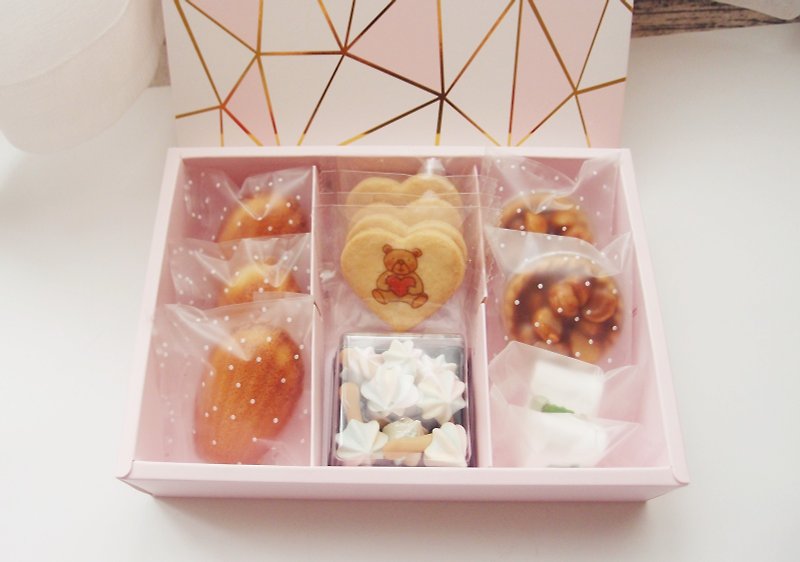 高雅粉色烫金手工喜饼礼盒 - 蛋糕/甜点 - 新鲜食材 