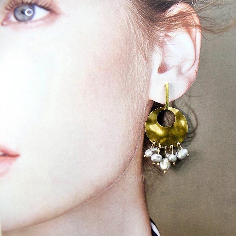 ART COLE 珍珠925纯银镀金耳环 灰色珍珠 优雅耳环 灰色 黄铜耳环 - 耳环/耳夹 - 珍珠 灰色