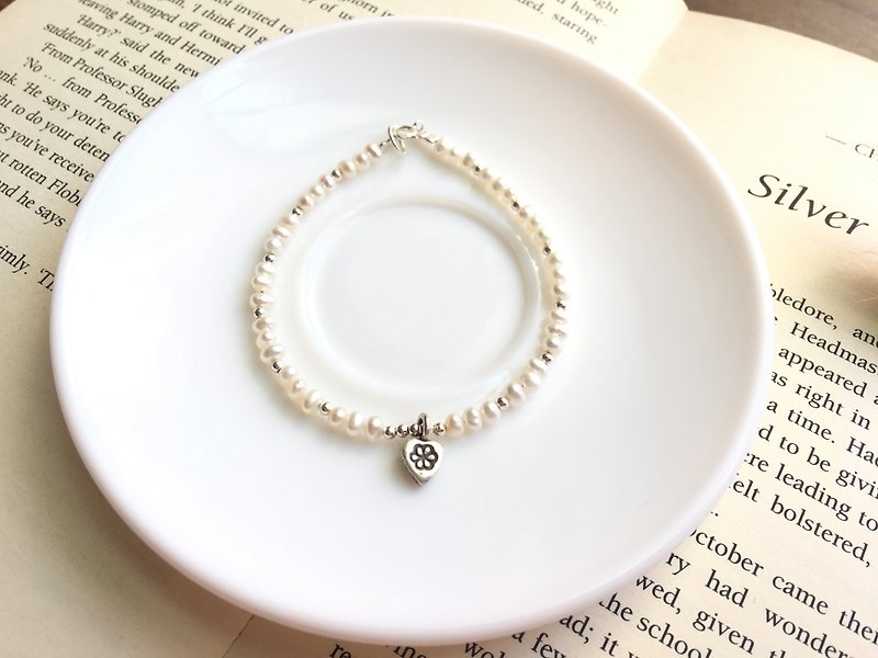 Ops Pearl silver bracelet- 小珍珠/极简/纯银/限定/手链 - 手链/手环 - 宝石 白色