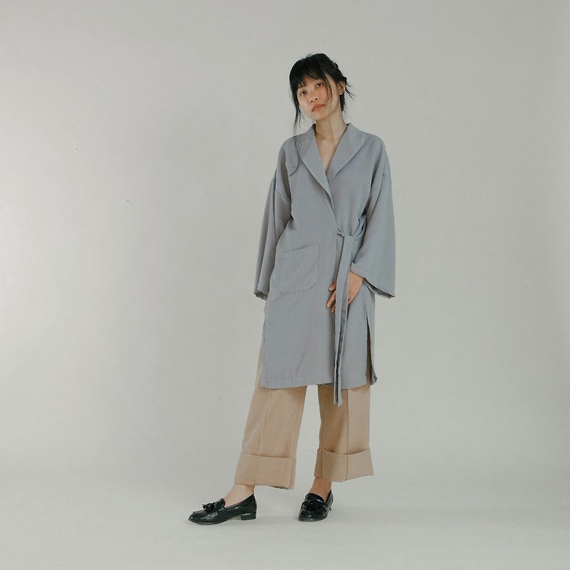 SIDE WRAP KIMONO - 女装休闲/机能外套 - 丝．绢 灰色