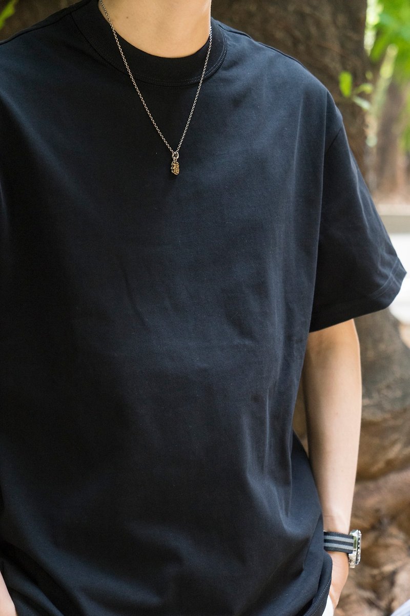 T-SHIRT 重磅面料 純色日系休閒寬鬆剪裁 復古基本款圓領短袖T恤 - 男装上衣/T 恤 - 棉．麻 