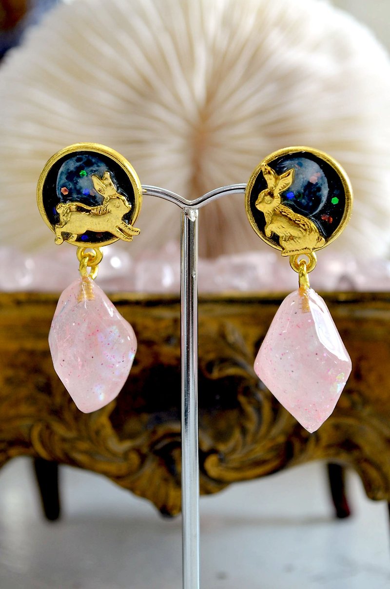 月亮金玉兔子耳环 吊粉红色仿水晶石 一对发售 - 耳环/耳夹 - 塑料 粉红色