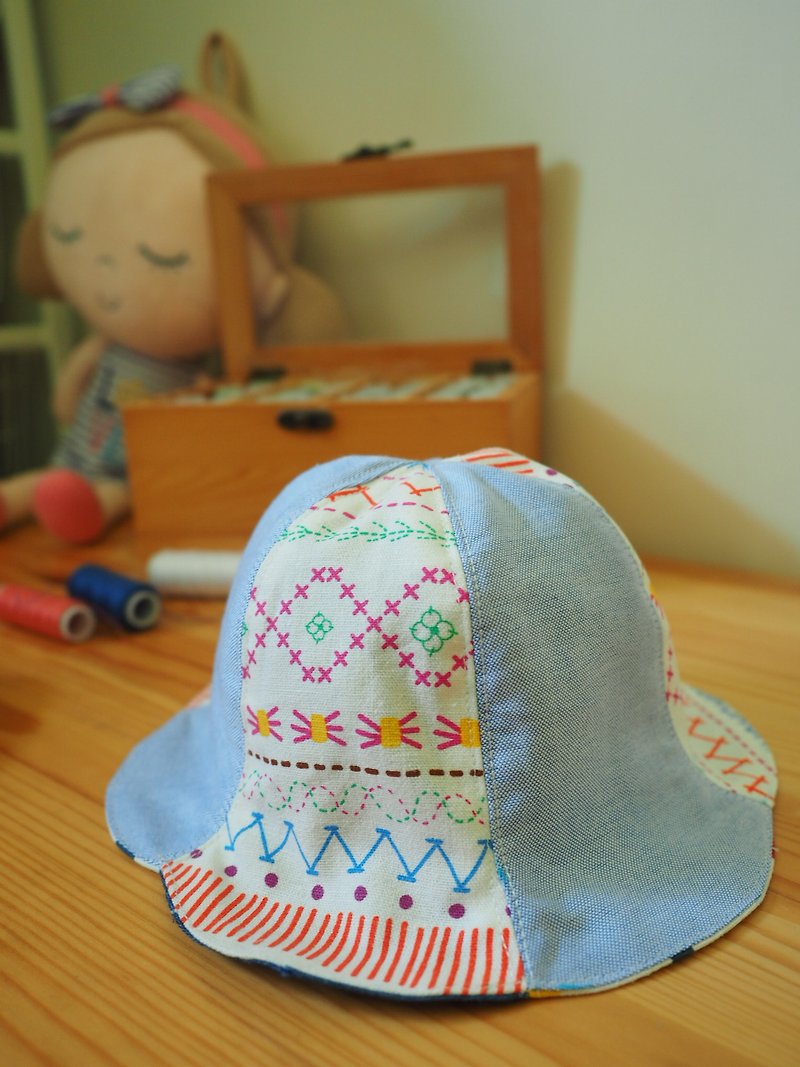 手作双面粉蓝彩色图案/ 彩色水滴图案婴儿小孩帽子 - 婴儿帽/发带 - 棉．麻 蓝色