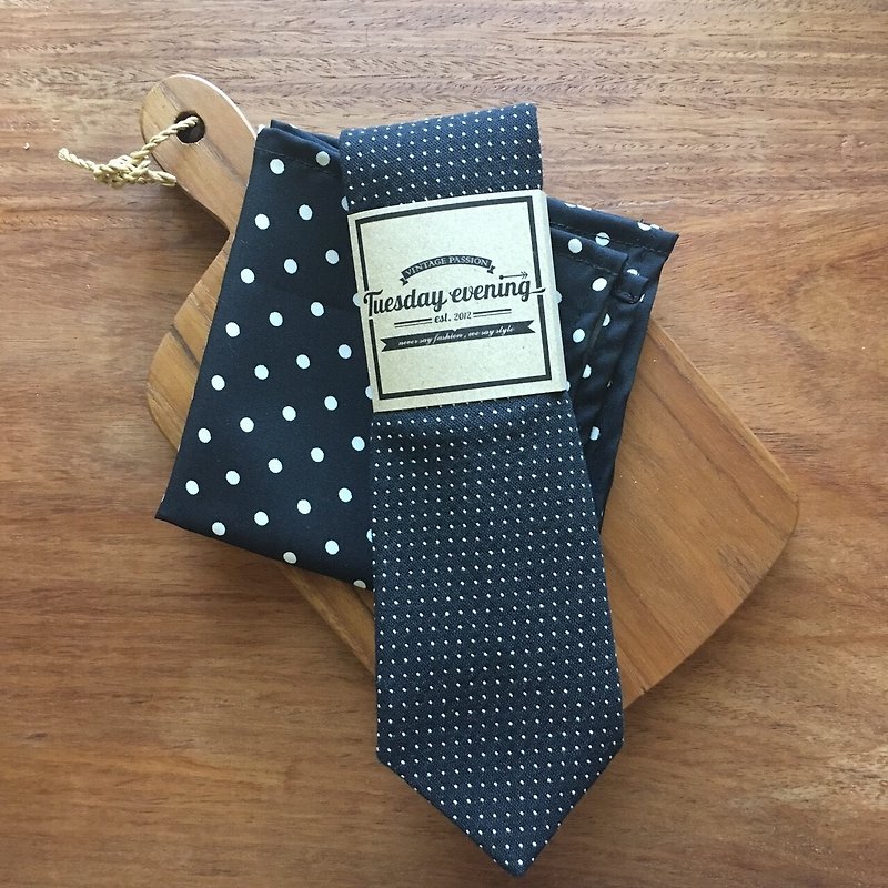 Black Polka Dot Tie Set - 领带/领带夹 - 棉．麻 黑色