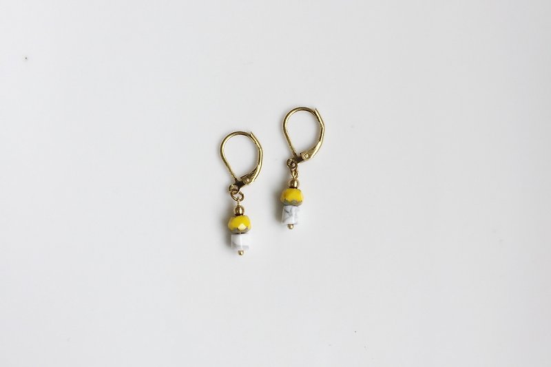 南瓜 黄铜天然造型耳环 - 耳环/耳夹 - 其他金属 黄色