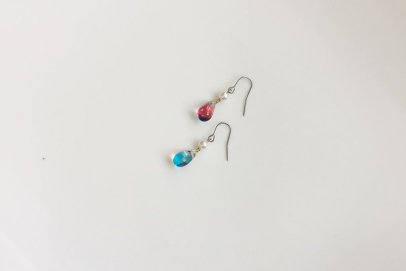 透明写生-PEACOCK 珍珠玻璃造型耳环 - 耳环/耳夹 - 其他金属 紫色