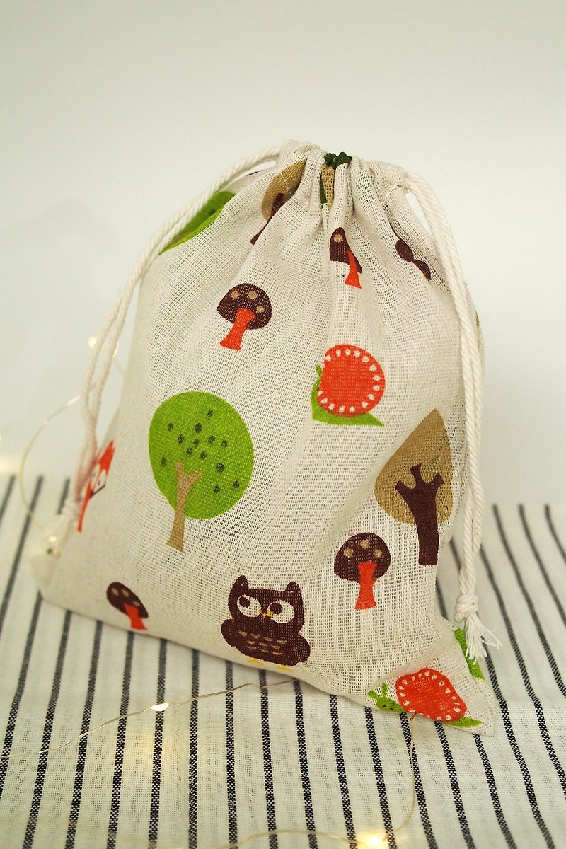 LUFstyle 礼物袋 小物收纳 - 动物森林 - 化妆包/杂物包 - 棉．麻 多色