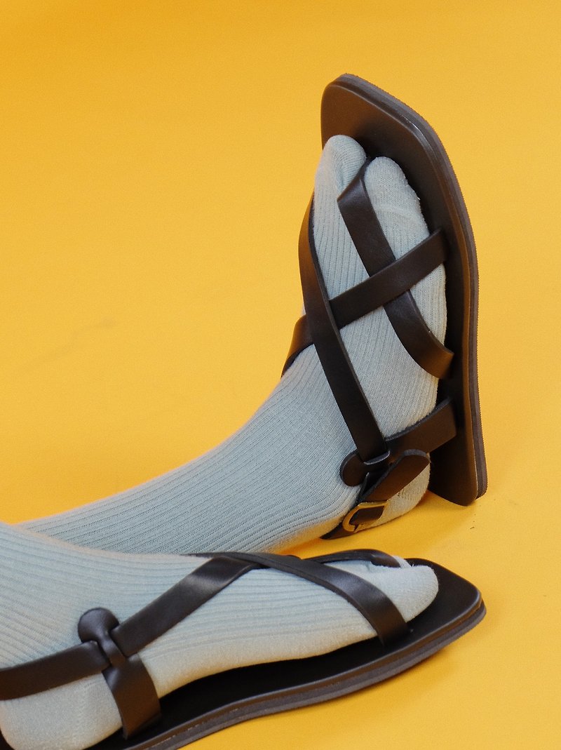 SANDALS K801 - 男女凉鞋 - 其他材质 黑色