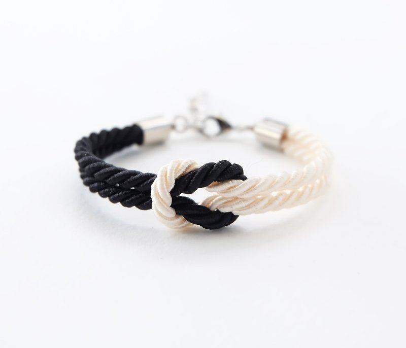 Black / Cream knot rope bracelet - 手链/手环 - 聚酯纤维 黑色