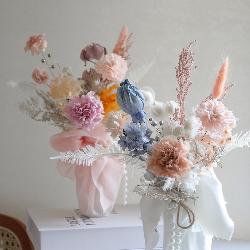 【遇见恒久】母亲与花母亲节日本进口永生康乃馨瓶花手提盒 共3款 - 干燥花/捧花 - 植物．花 
