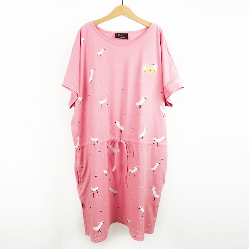 【白鹭鸶】抽绳口袋洋装款 - 洋装/连衣裙 - 棉．麻 粉红色
