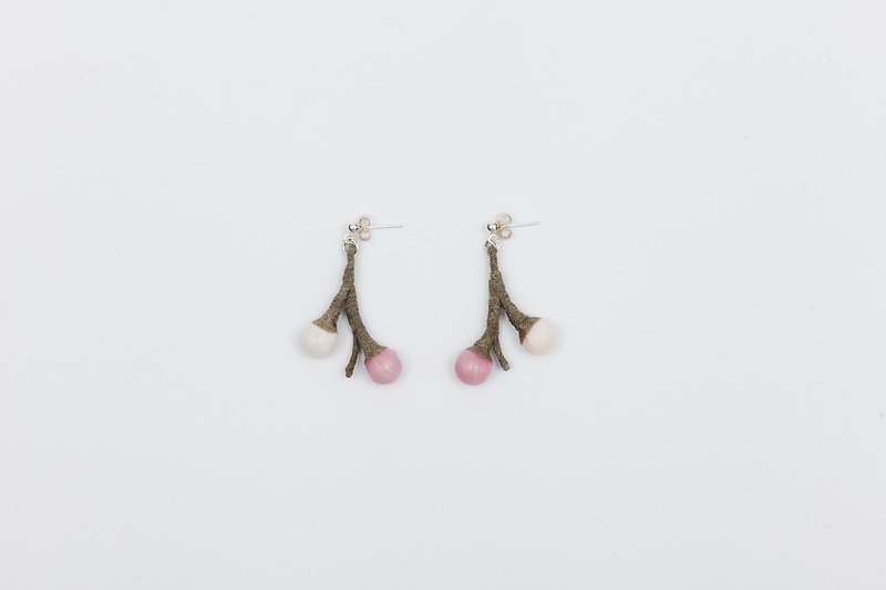 茶籽 耳环 耳饰 手作布花 植物 原创设计 - 耳环/耳夹 - 棉．麻 粉红色