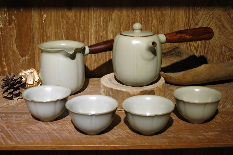 【台客蓝】金瓜茶具组 金瓜壶+金瓜茶海+金瓜杯4杯 - 花瓶/陶器 - 陶 