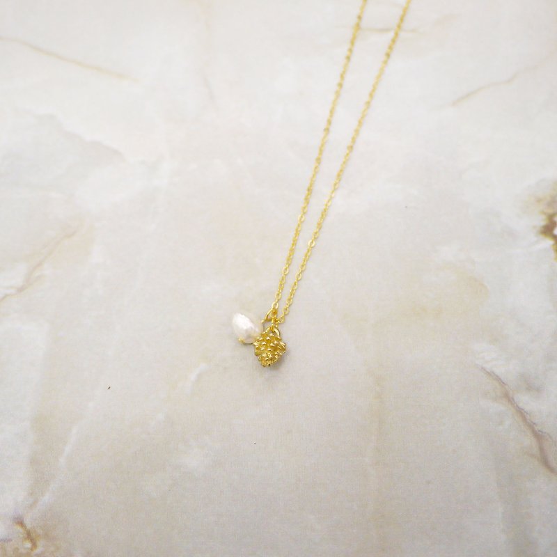 松果天然珍珠设计 项链 - 项链 - 其他金属 金色