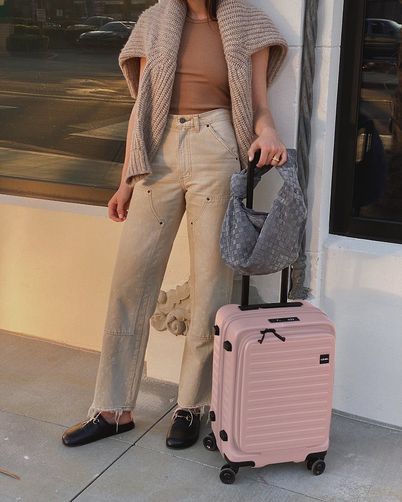 【升级版】【LOJEL】CUBO 21寸前开扩充 防盗拉链 登机箱 嫩粉色 - 行李箱/行李箱保护套 - 塑料 粉红色