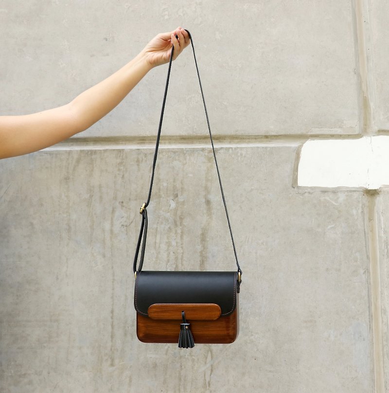 Wooden Bag - TS Shoulder (Black) - 侧背包/斜挎包 - 木头 黑色