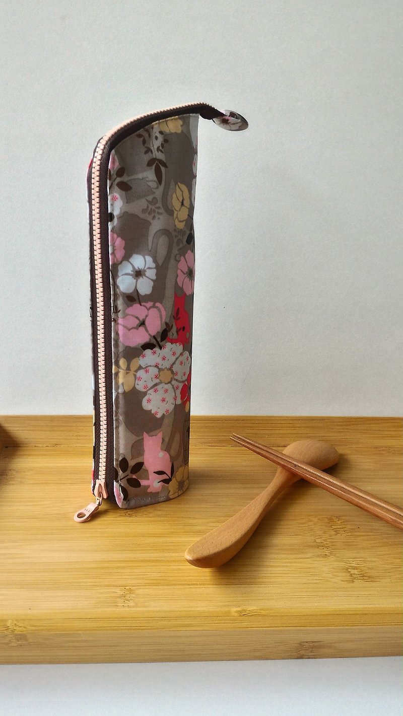 花花直立式防水餐具袋 - 筷子/筷架 - 防水材质 粉红色