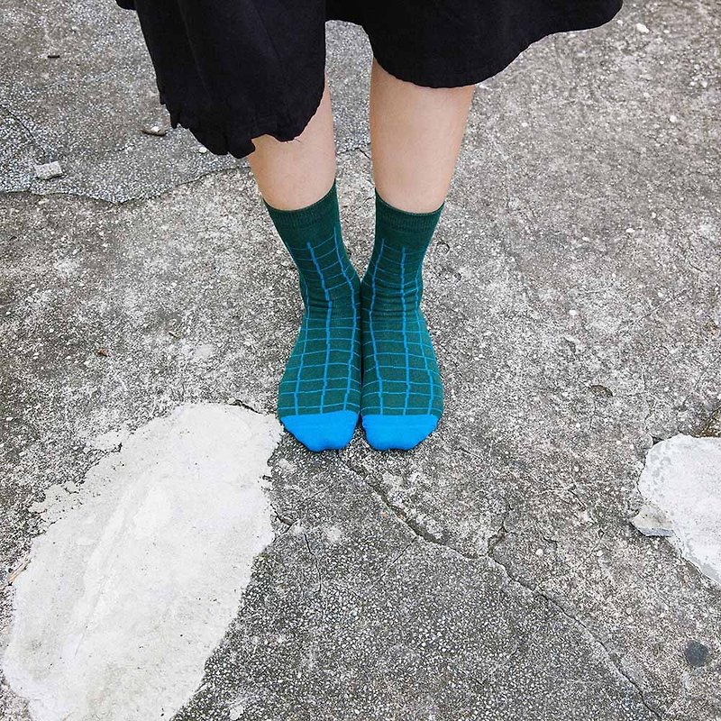 蘑菇Mogu / 袜子 / 蘑菇袜(3)（蓝绿格子M号） - 袜子 - 纸 绿色
