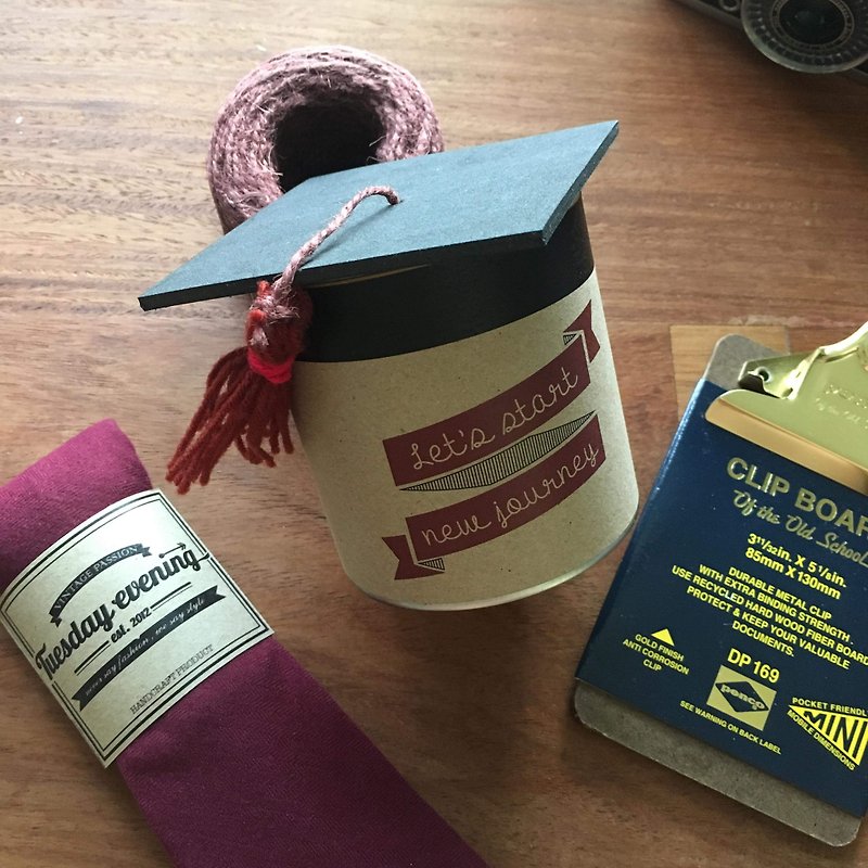 Custom Made - Special package/ gift can for Graduation Day - 包装材料 - 其他材质 多色