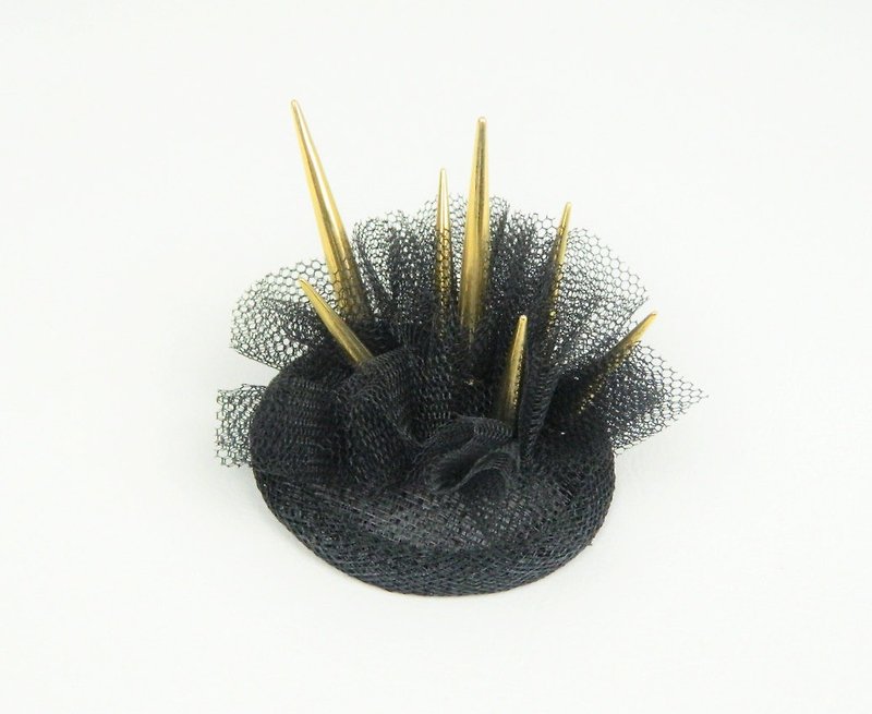Mini Fascinator Headpiece Hair Clip Accessory Spike Studs in Gold and Black Veil - 发饰 - 其他材质 黑色