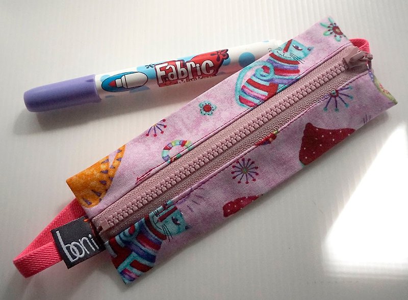 粉红色猫咪图案笔袋收纳袋 - 铅笔盒/笔袋 - 棉．麻 多色