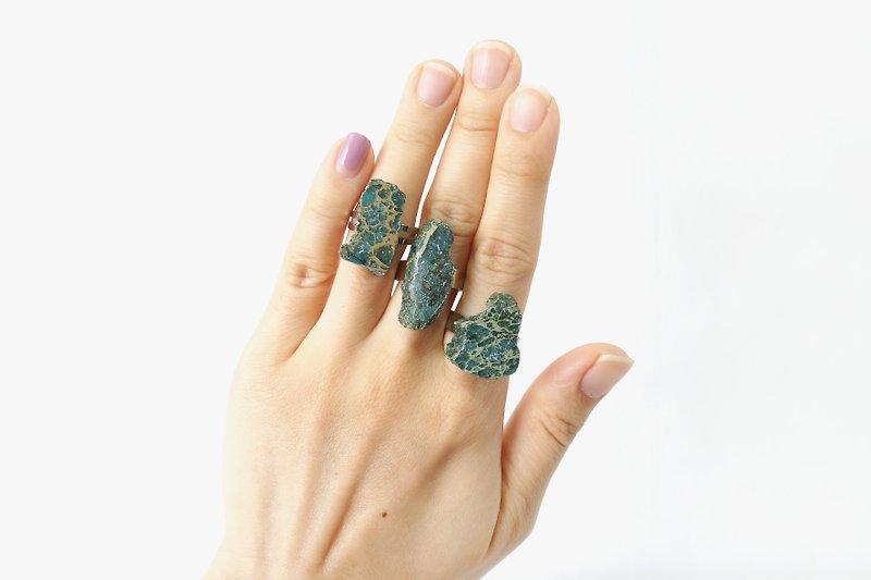 原矿独一无二土耳其碧玉原石戒指 - 戒指 - 半宝石 绿色