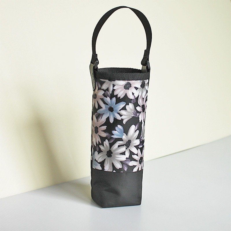 渲彩粉色花朵防撞水壶袋 - 随行杯提袋/水壶袋 - 防水材质 黑色