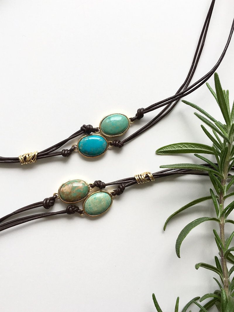 Turquoise leather wrap bracelet - 手链/手环 - 真皮 蓝色