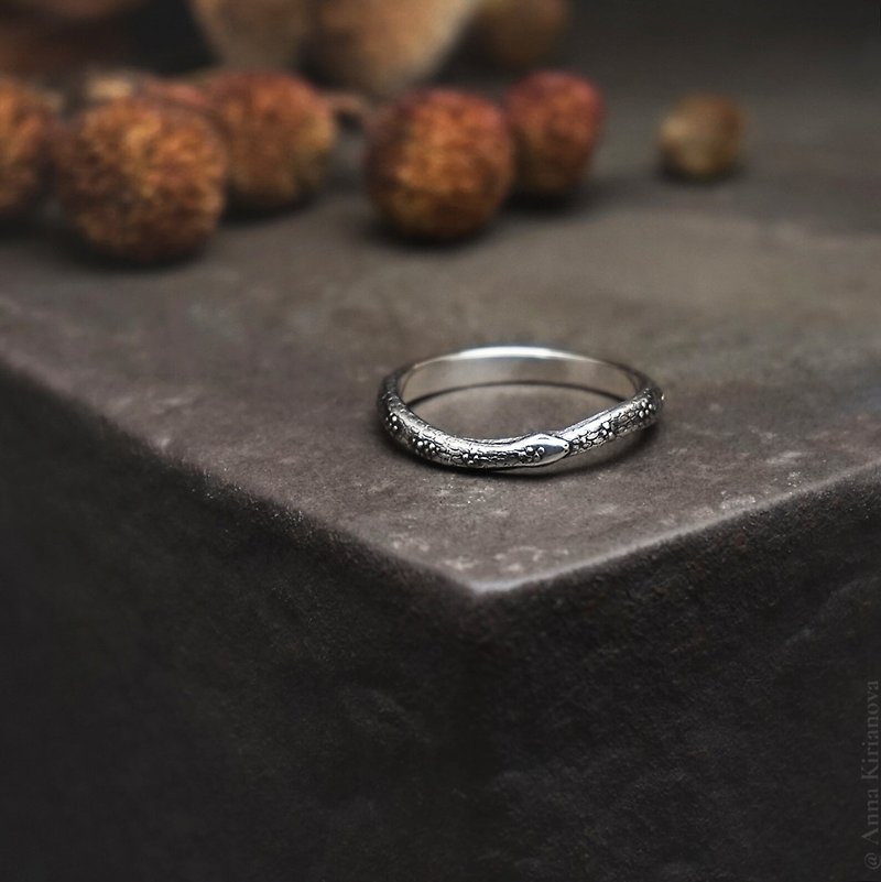 Ouroboros Ring - 戒指 - 纯银 银色