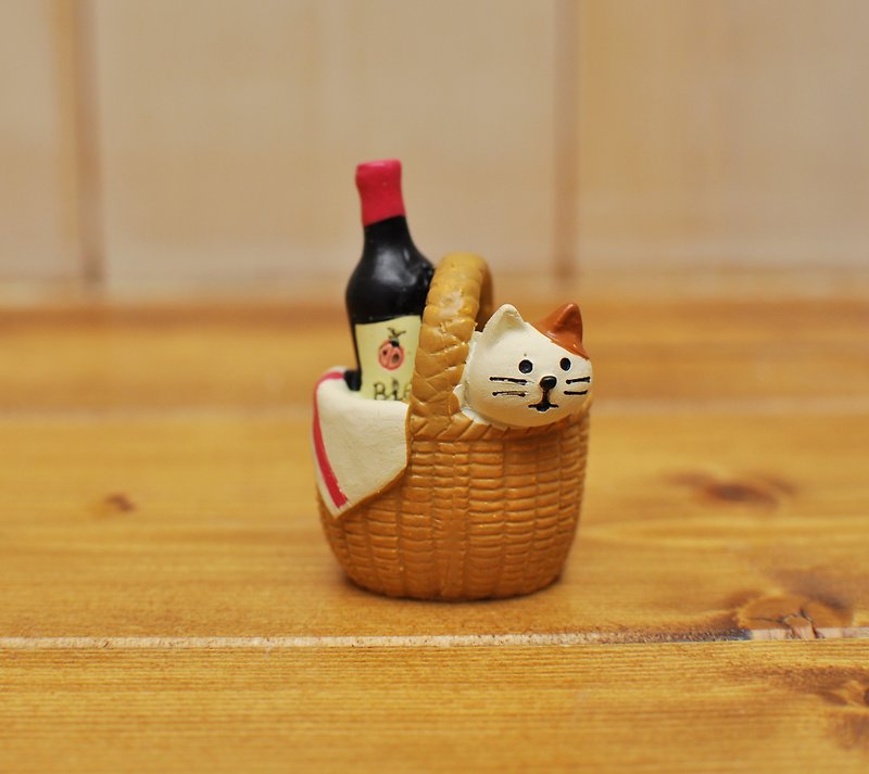 【日本Decole】concombre系列 疗愈系小摆饰★小猫与红酒 - 摆饰 - 其他材质 卡其色