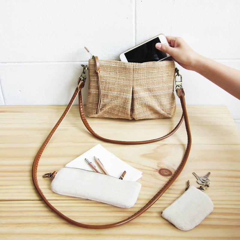 Natural-Tan Cross-body and Shoulder Mini Skirt Bags Size S Botanical Dyed Cotton - 侧背包/斜挎包 - 棉．麻 橘色