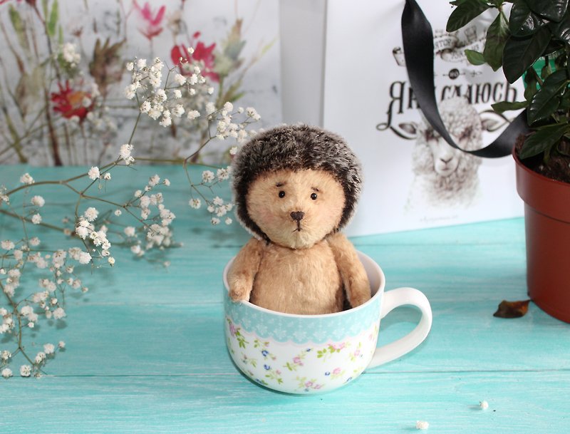 OOAK Hedgehog teddy-style toy, cute birthday gift - 玩偶/公仔 - 其他材质 咖啡色