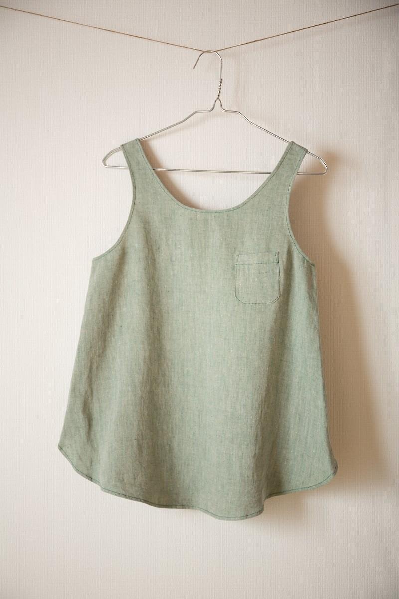 リネンノースリーブ（中厚地リネンシャンブレー / サイズ１ / グリーン） - 女装上衣 - 棉．麻 绿色