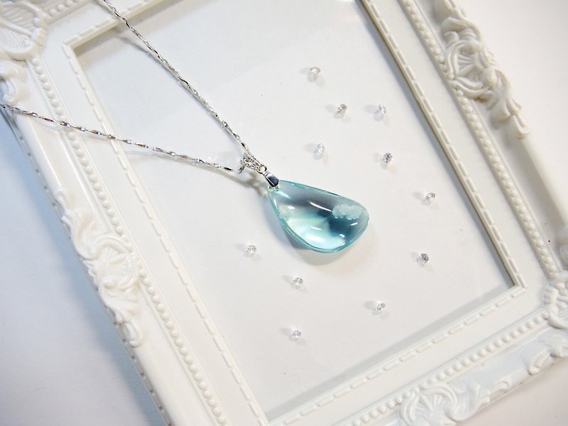《Ice Crystal 冰晶》海蓝琉璃雅致项链-神秘月牙-N9 - 项链 - 宝石 蓝色