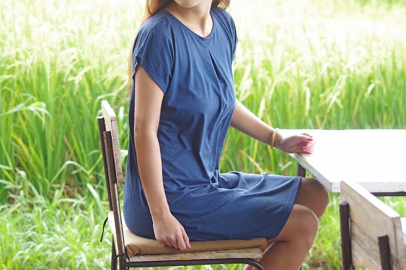 シンプルなデザインのドルマンスリーブワンピース　＜ネイビー＞ - 洋装/连衣裙 - 其他材质 蓝色